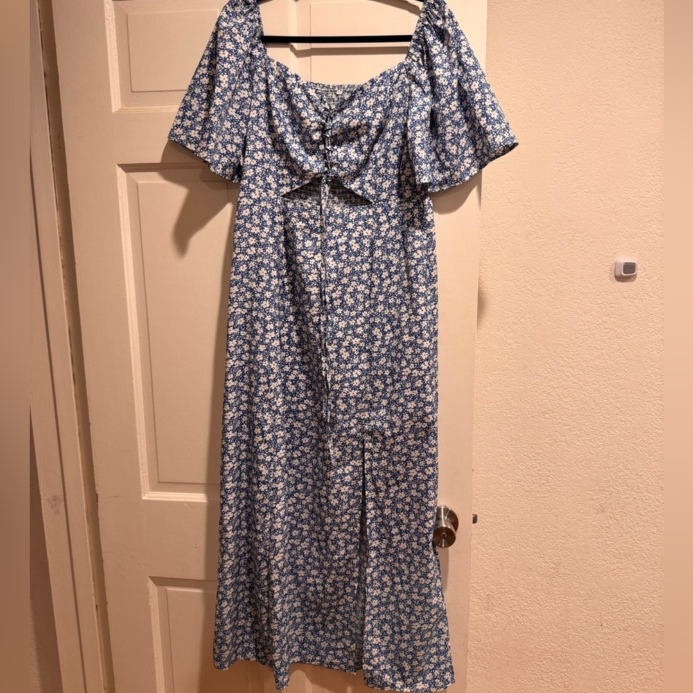 Blue & White Floral Lace Up Midi Dress